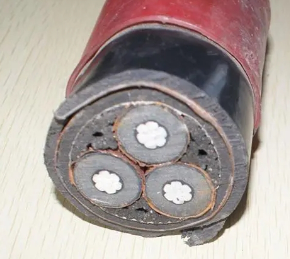電線電纜應(yīng)用廣泛，具體有什么區(qū)別？.jpg